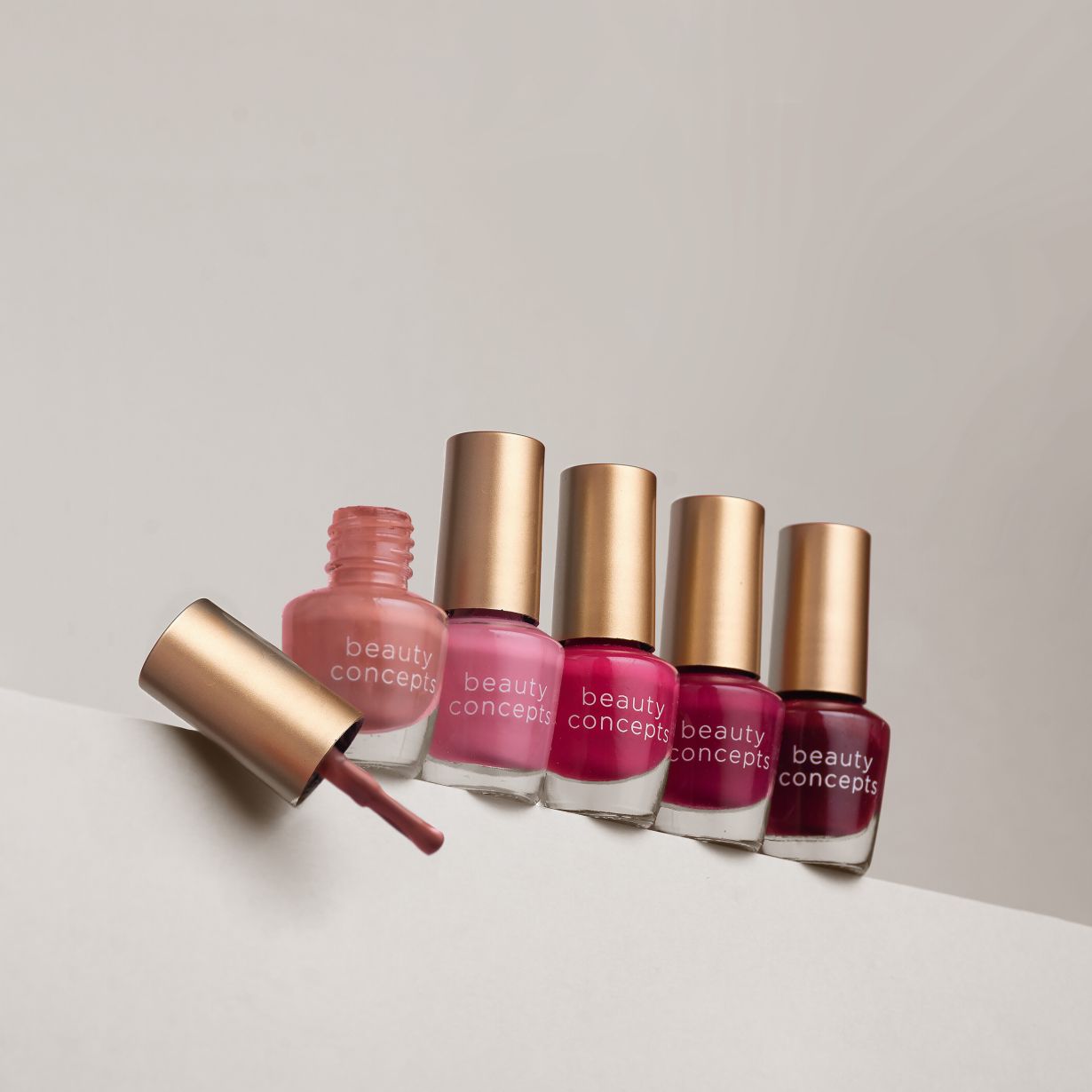 blog-post-the-ultimate-guide-to-our-new-gel-polishes-eeae0b63 Blog - J.Bentley Hair Studio Day Spa | Powell, OH